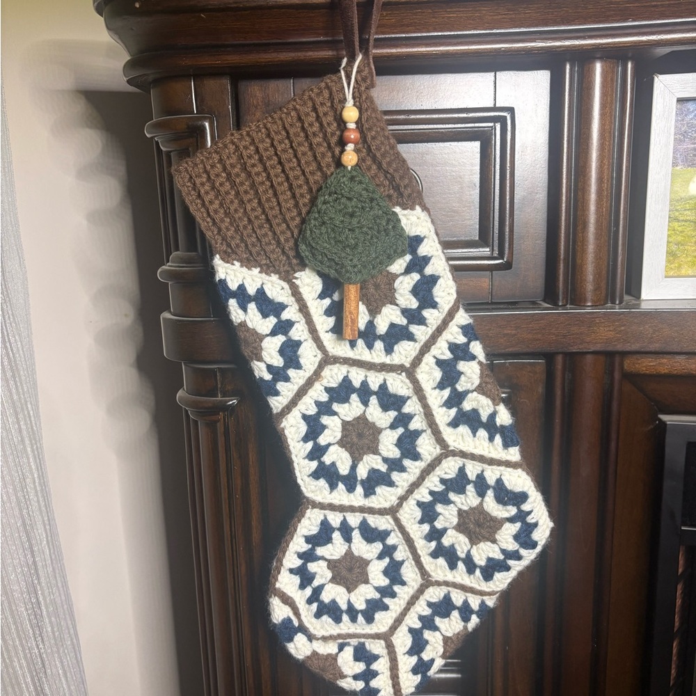 Crochet Christmas Stocking with Granny Hexagon Pattern